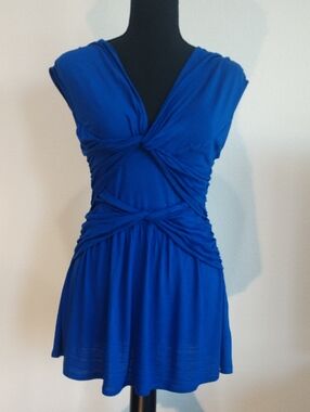 Sleeveless Royal Blue Twist-Front Tunic Top